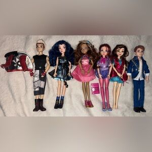 Disney Descendants doll collection